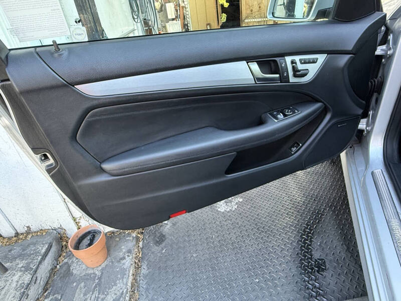 2012 Mercedes-Benz C-Class C 250