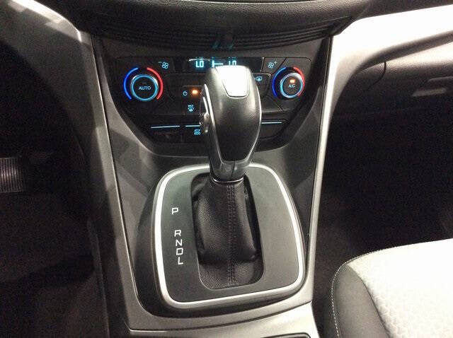 2017 Ford C-MAX Hybrid SE