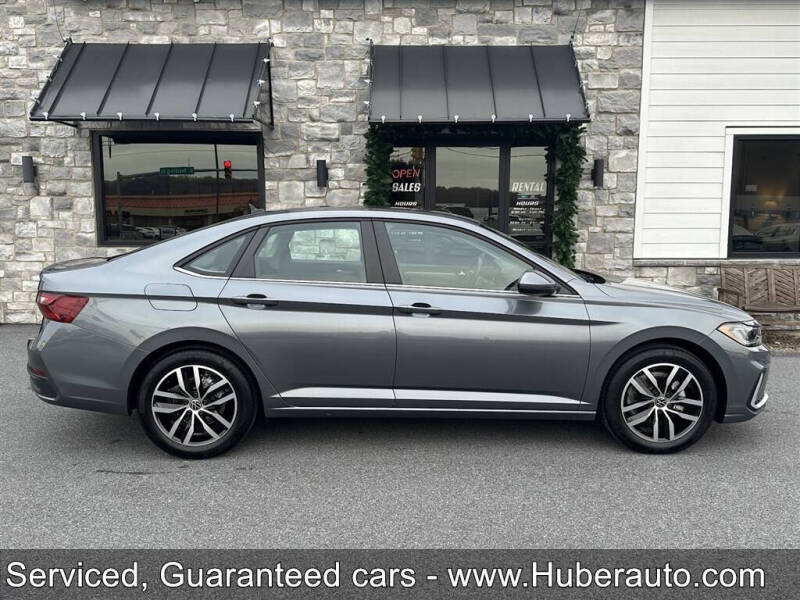 2025 Volkswagen Jetta SE