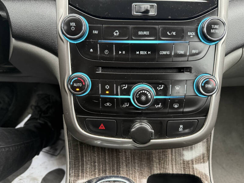 2015 Chevrolet Malibu LT