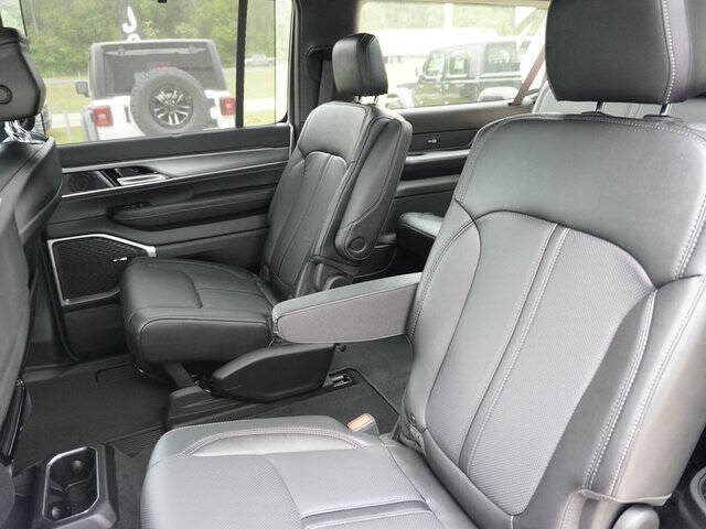 2024 Jeep Wagoneer L Carbide