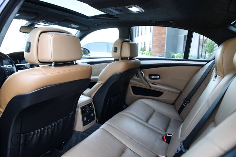 2010 BMW M5