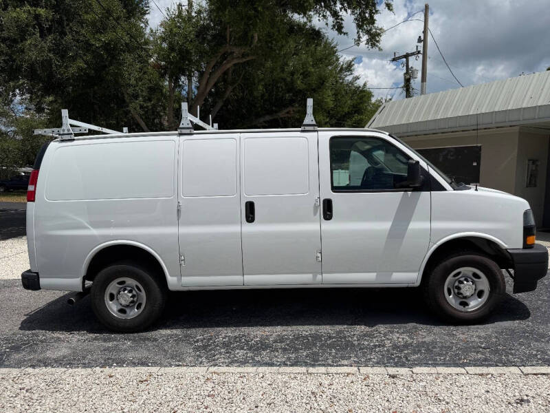 2021 Chevrolet Express 2500