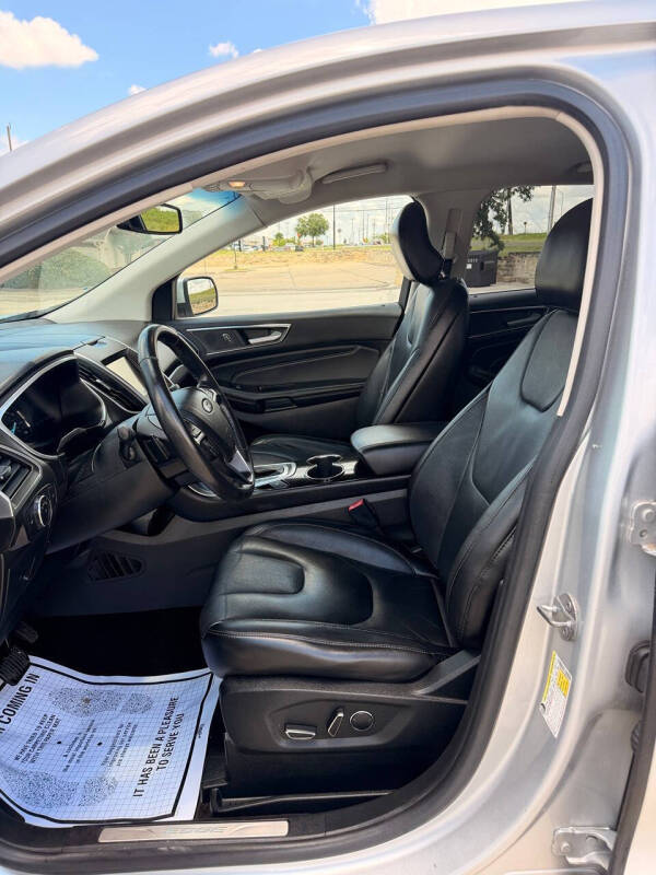 2017 Ford Edge Titanium