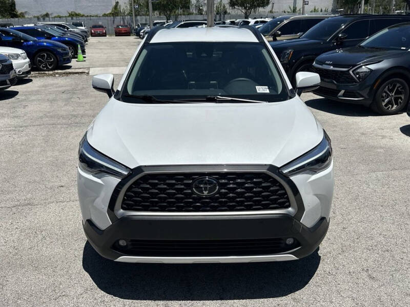 2022 Toyota Corolla Cross XLE