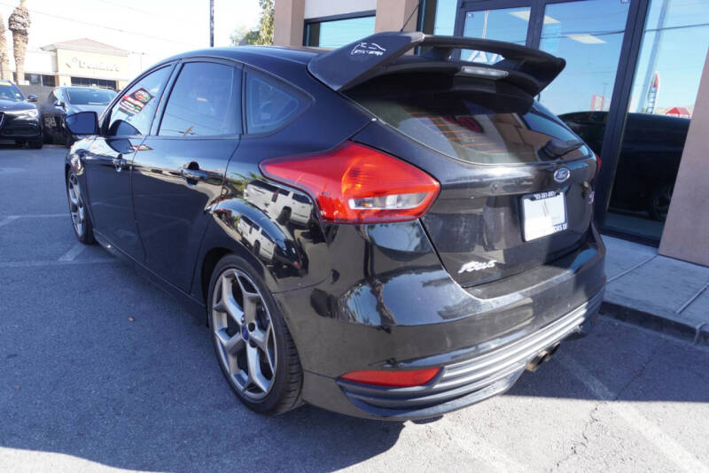 2018 Ford Focus ST
