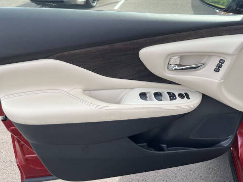 2023 Nissan Murano Platinum