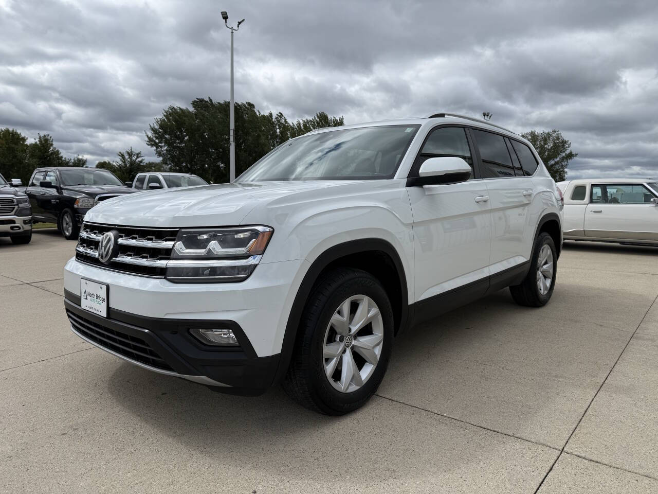 2018 Volkswagen Atlas V6 SE Technology photo 2