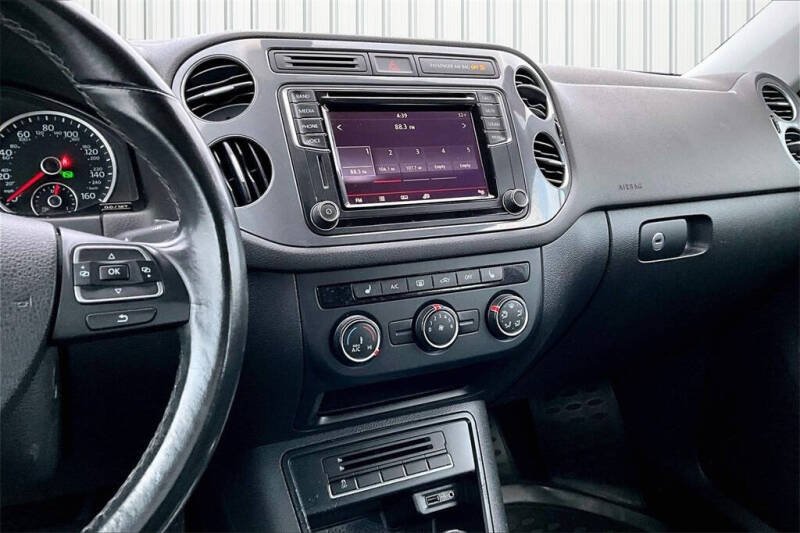 2017 Volkswagen Tiguan 2.0T S 4Motion