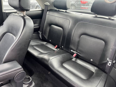 2006 Volkswagen New Beetle 2.5