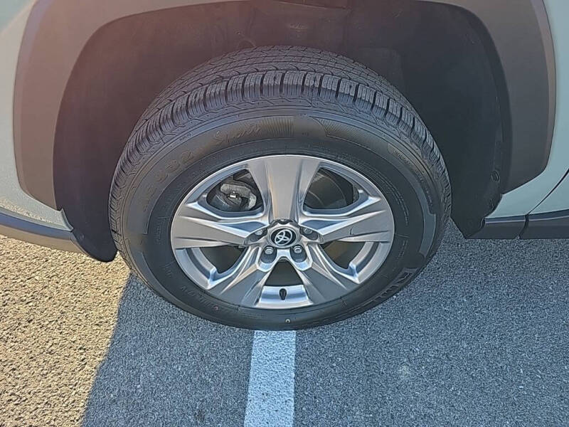 2023 Toyota RAV4 XLE