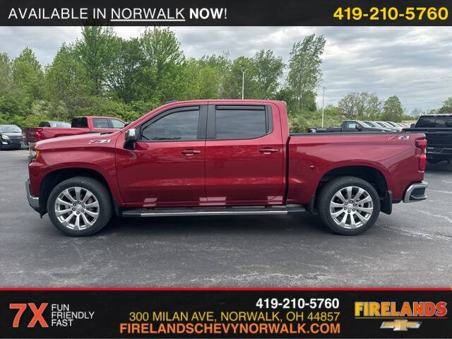 Used 2019 Chevrolet Silverado 1500 LT with VIN 1GCUYDED6KZ138086 for sale in Norwalk, OH