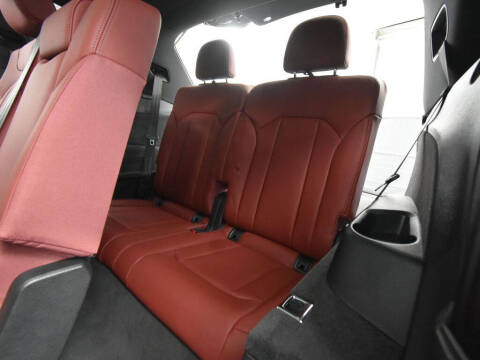 2024 Audi SQ7 4.0T quattro Premium Plus