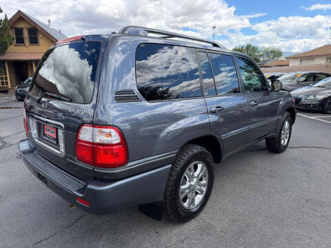 2004 Lexus LX 470