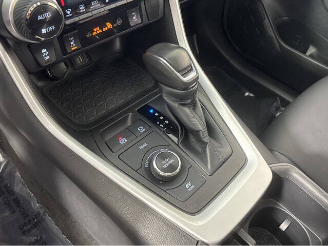 2023 Toyota RAV4 Hybrid XLE Premium