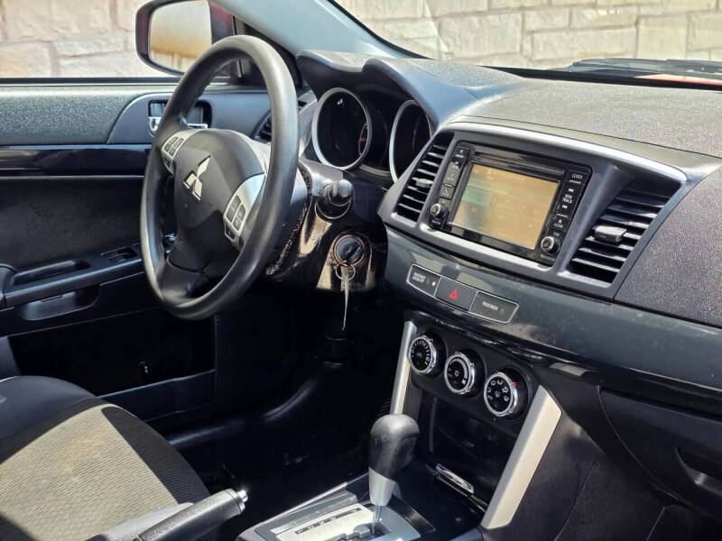 2017 Mitsubishi Lancer