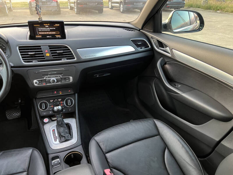 2016 Audi Q3 2.0T quattro Premium Plus