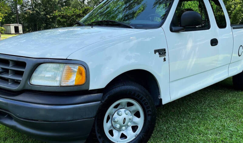 2003 Ford F-150 XL
