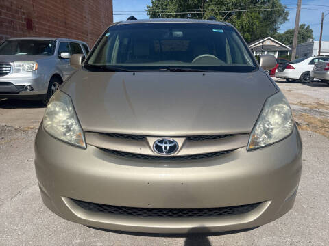 2008 Toyota Sienna XLE