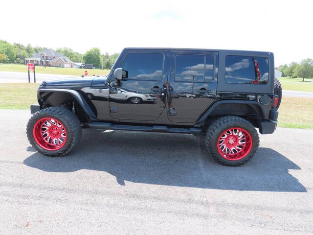 2014 Jeep Wrangler Unlimited for sale at Modern Automotive Group LLC in Lafayette, TN