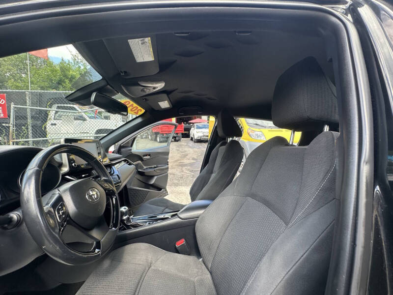 2019 Toyota C-HR XLE