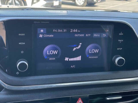 2022 Hyundai Sonata SEL