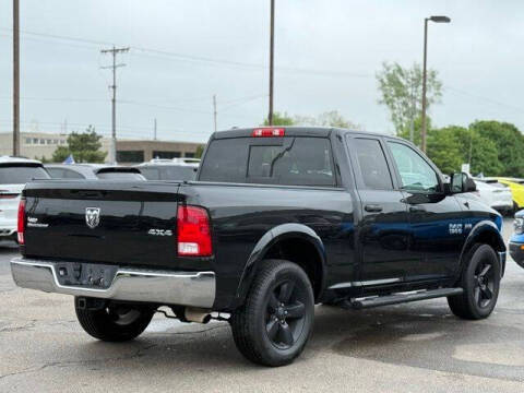 2017 RAM 1500 SLT