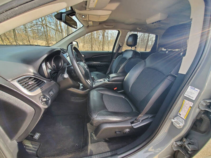 2019 Dodge Journey Crossroad