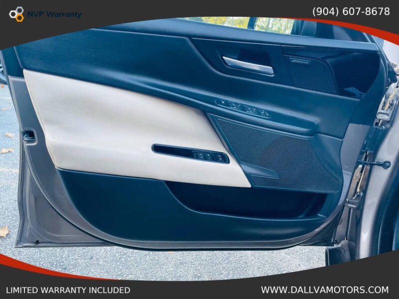 2017 Jaguar XE 25t Premium