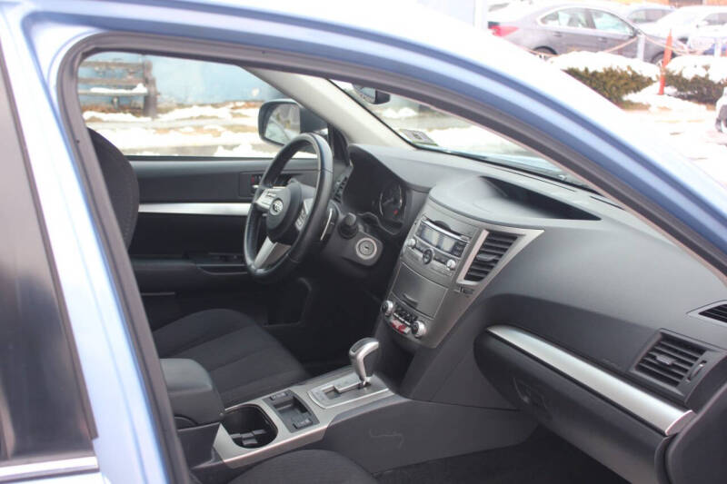 2011 Subaru Outback 2.5i Premium