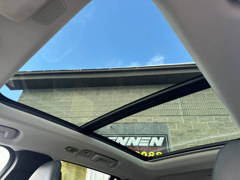 2021 Volvo XC90 T6 Momentum 7-Passenger