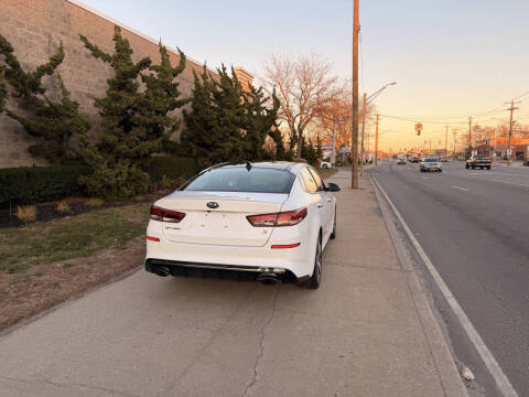2019 Kia Optima S
