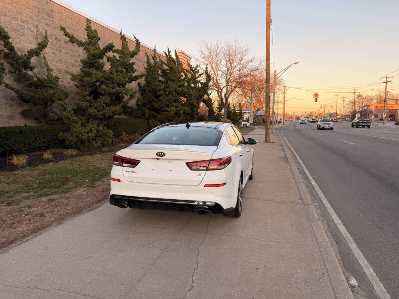 2019 Kia Optima S