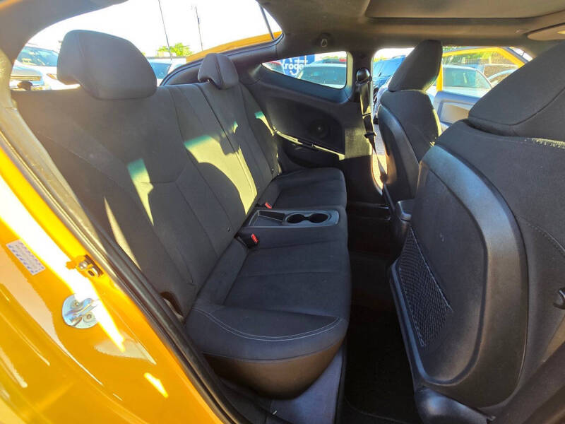 2017 Hyundai Veloster Value Edition