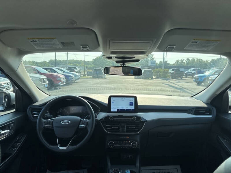 2021 Ford Escape SEL