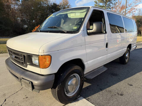2006 Ford E-Series E-350 SD XLT