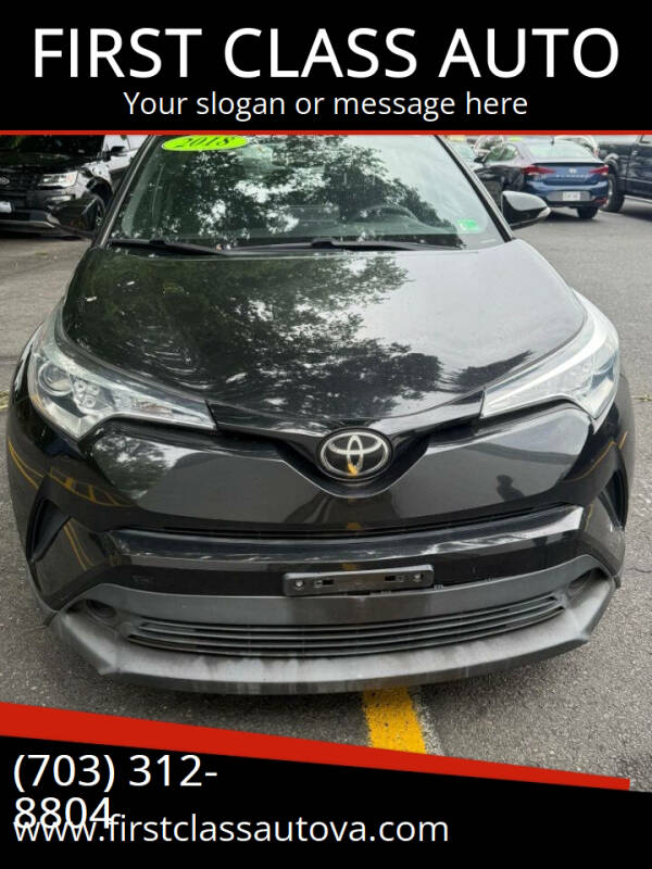 2019 Toyota C-HR LE's photo