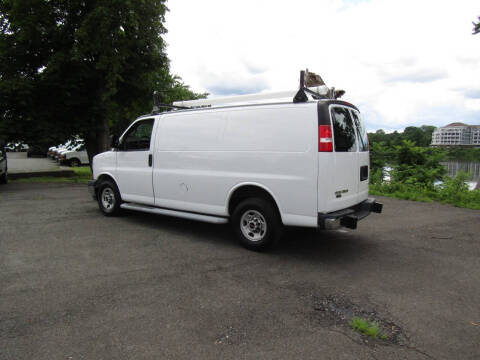 2018 GMC Savana 2500