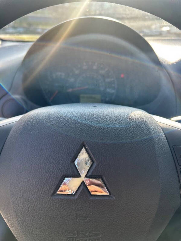 2020 Mitsubishi Mirage ES