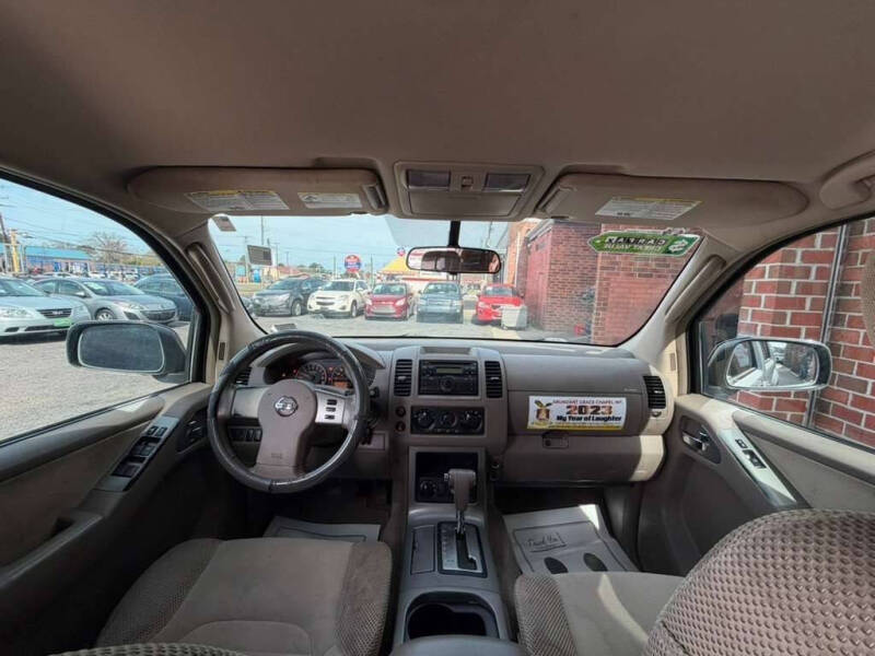 2011 Nissan Pathfinder S