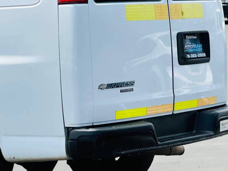 2016 Chevrolet Express 2500