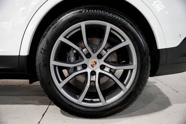 2024 Porsche Cayenne Coupe