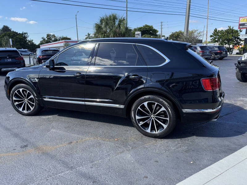 2020 Bentley Bentayga Hybrid