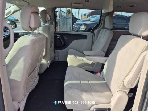 2012 Dodge Grand Caravan Crew
