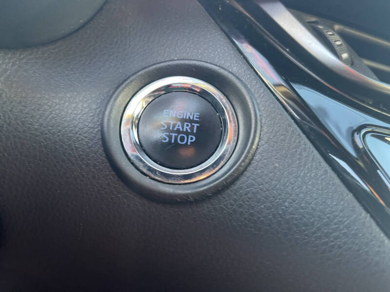 2020 Toyota C-HR XLE