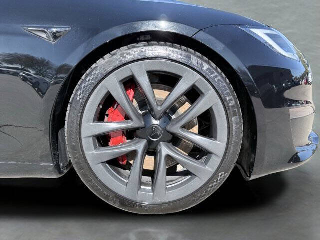 2023 Tesla Model S Plaid