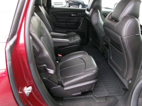 2017 Chevrolet Traverse LT