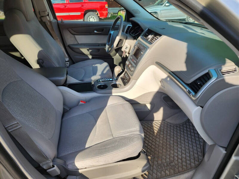 2015 GMC Acadia SLE-1