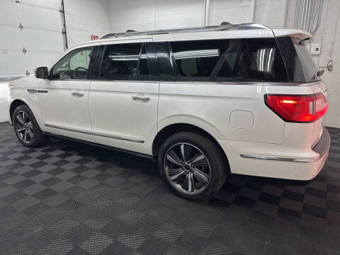 2019 Lincoln Navigator L Black Label