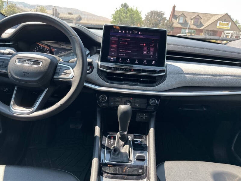 2023 Jeep Compass Latitude